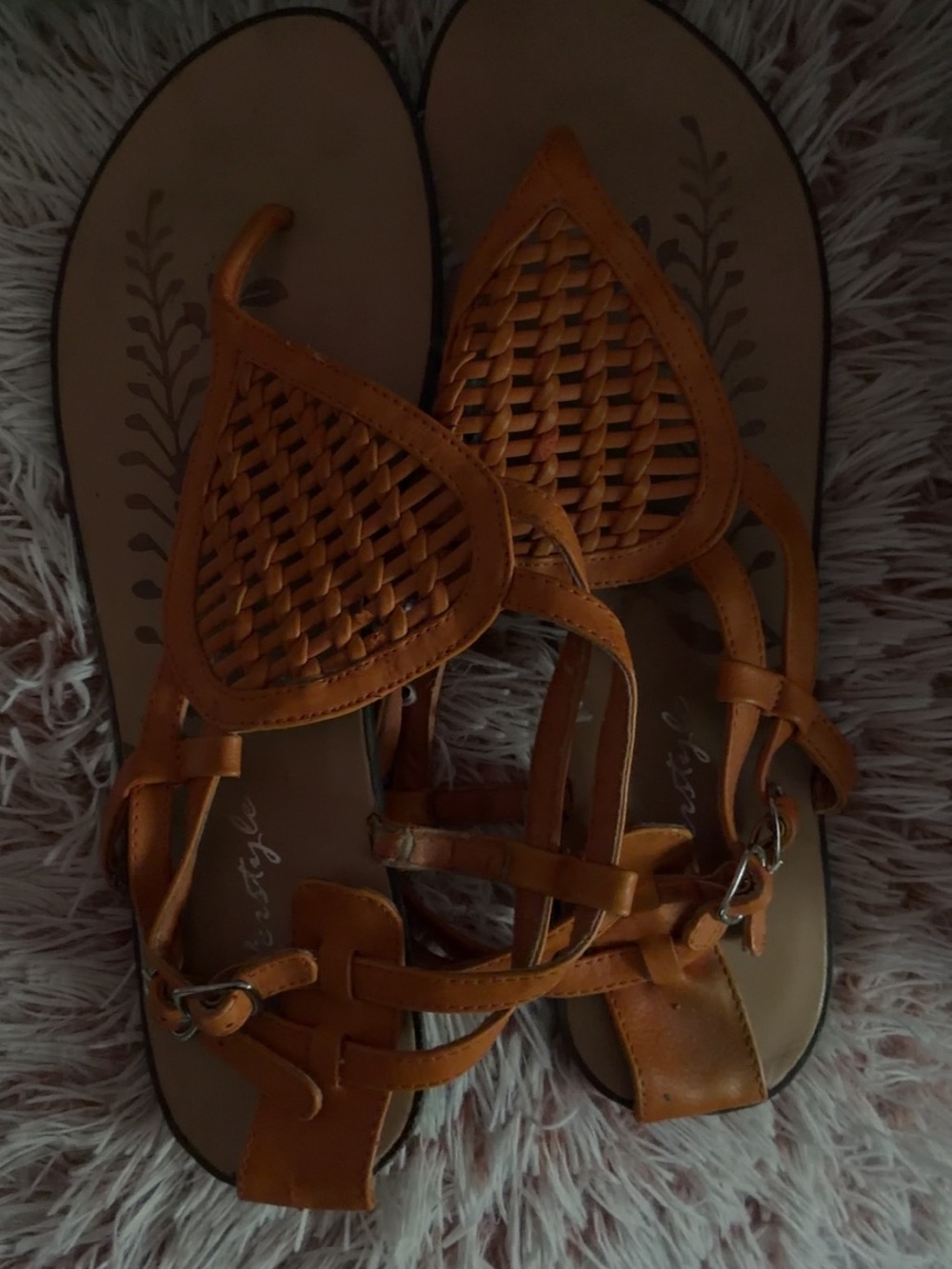 Women’s Tan Woven Leather Sandals - Chic Strappy Flat
